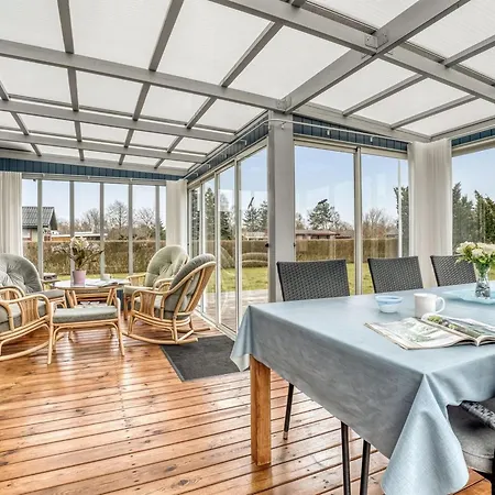 Dom wakacyjny Thorir - 500m From The Sea By Interhome *