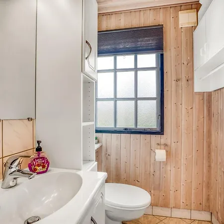 Thorir - 500m From The Sea By Interhome Feriehus *