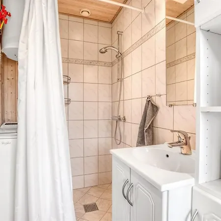 Thorir - 500m From The Sea By Interhome